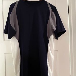 Men’s tshirt-moisture wicking material